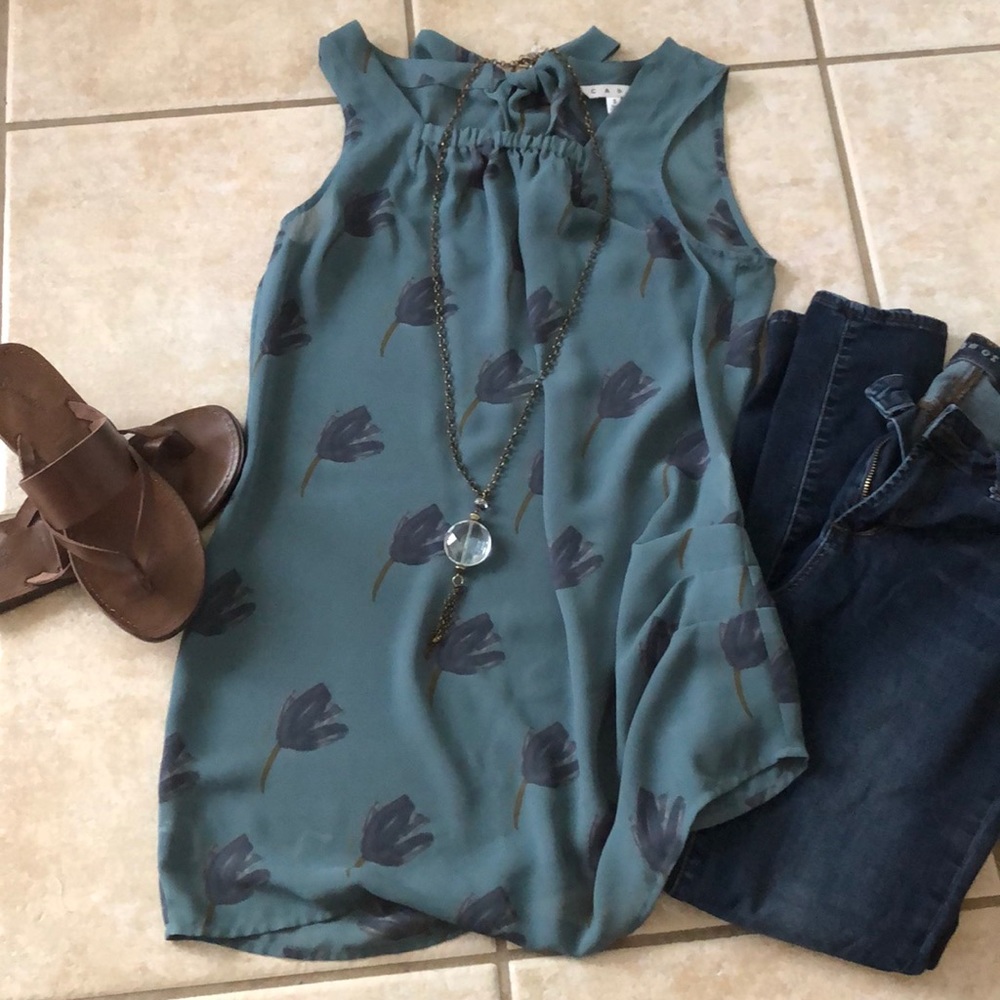 CAbi Tulip Tunic